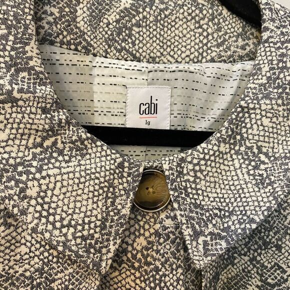 Cabi Camille Coat Gray Snakeskin Print Women Size L - Picture 6 of 12